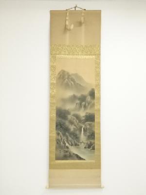 秀園筆　淡色山水　肉筆絹本掛軸（保護箱）